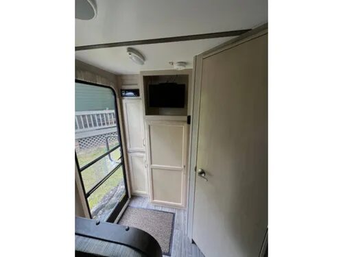 Gallery image 12